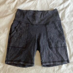 Women's Black Ribbed Shorts